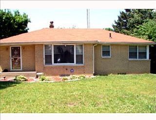 1st image of 1703 College St