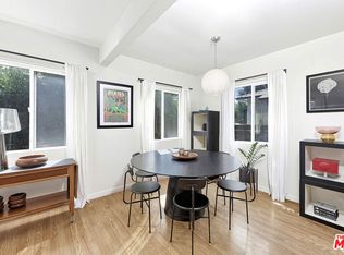 517 Venice Way, Venice, CA 90291