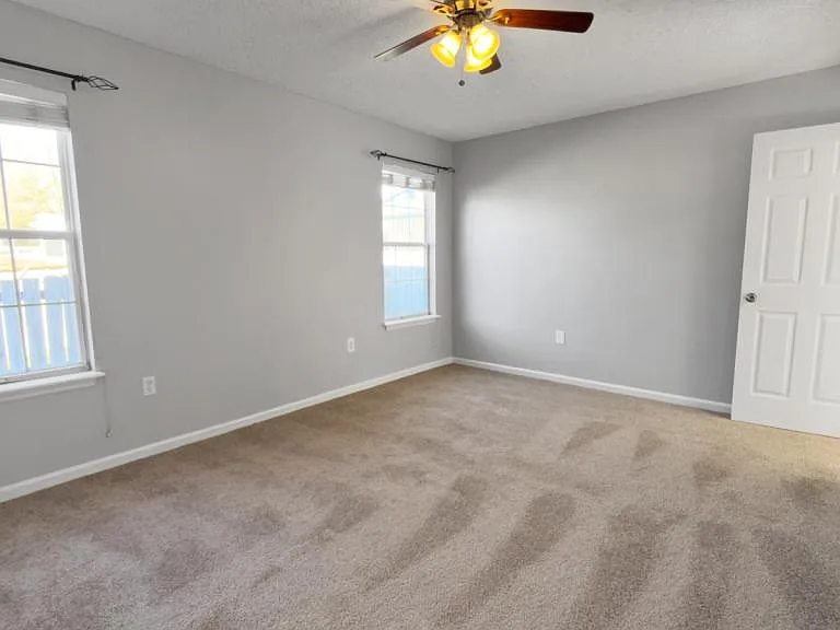 3713 Mulligan Rd — Photo 38