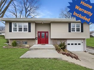 8 W 15th St, Carrollton, MO 64633
