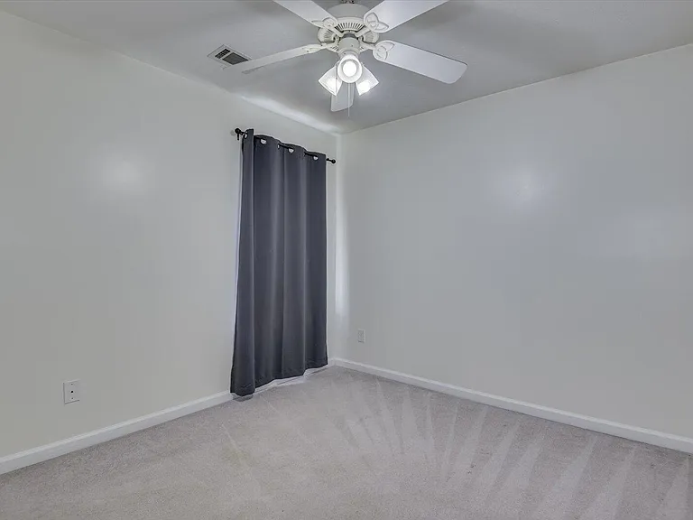 610 Butler Springs Cir — Photo 26