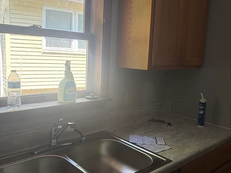 445-47 S Beech St S — Photo 2