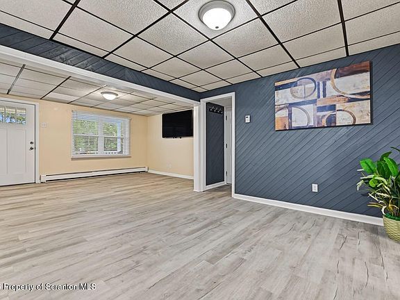 3rd image of 340 Delaware St