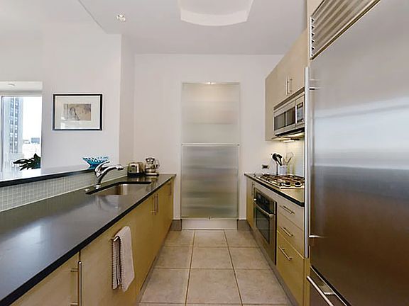 5th image of 325 5th Ave APT 30B