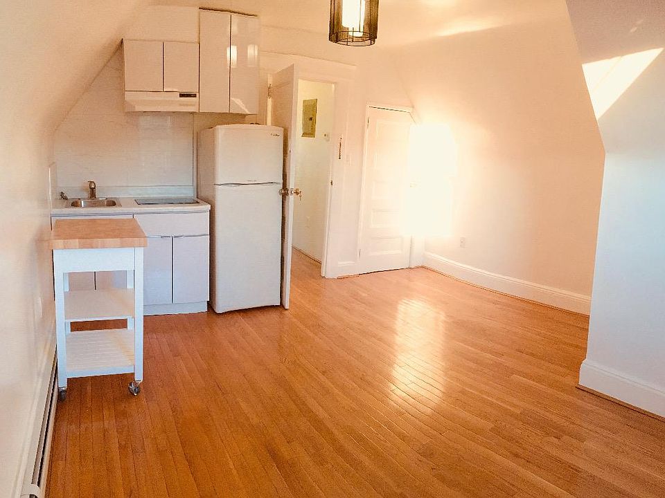 2nd image of 33-28 145th St #A