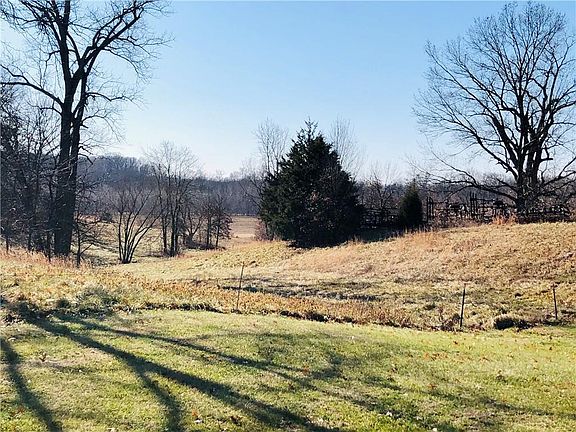 4th image of 1006 Goshawk Ln