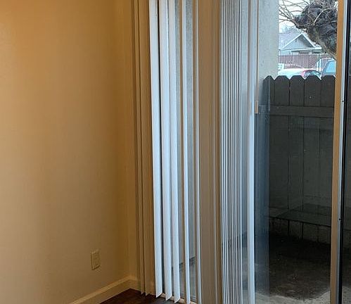 3rd image of 1620 Neal Dow Ave APT 5