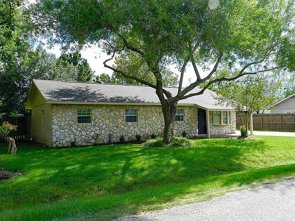 1st image of 6014 Larrycrest Dr