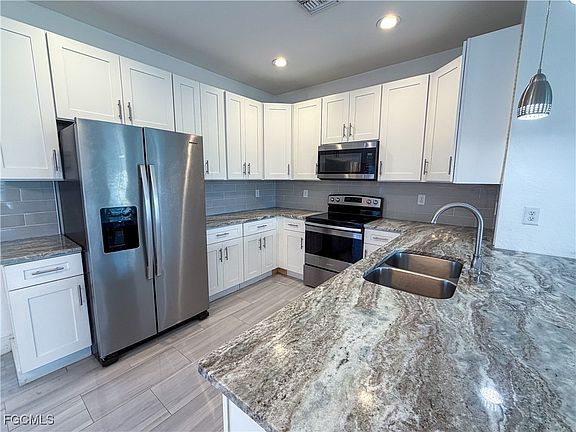 2nd image of 1034 Andalusia Blvd