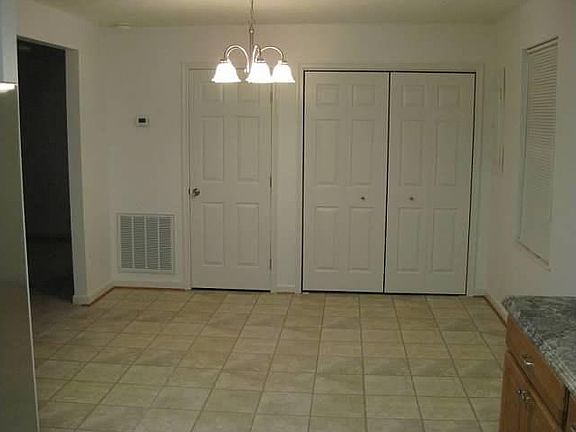 Dining Area / Laundry Closet / Pantry