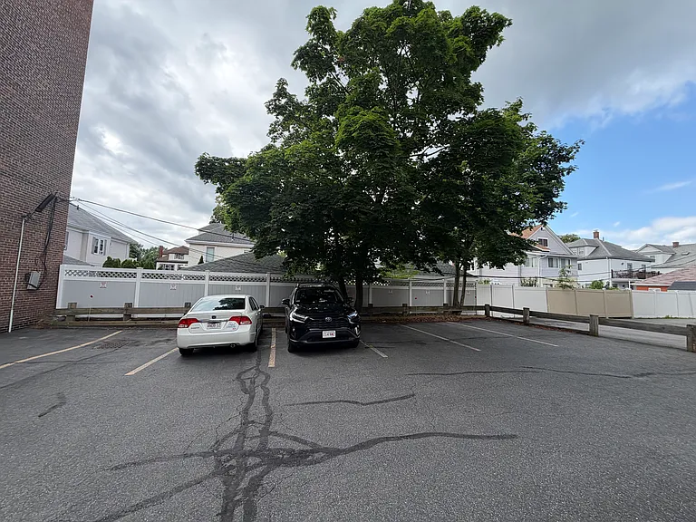 222 Massachusetts Ave — Photo 13