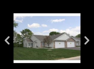 10235 Marblewing Rd, Roscoe, IL 61073