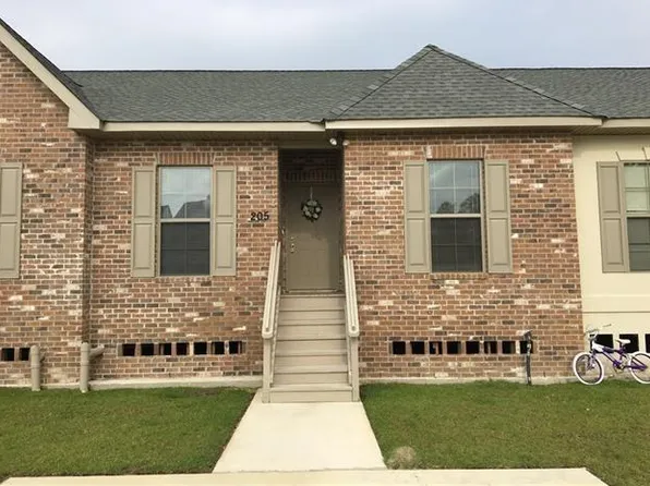 205 Bella Sera Ln, Slidell, LA 70461