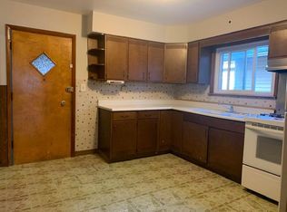 5740 W Dakin St #1, Chicago, IL 60634