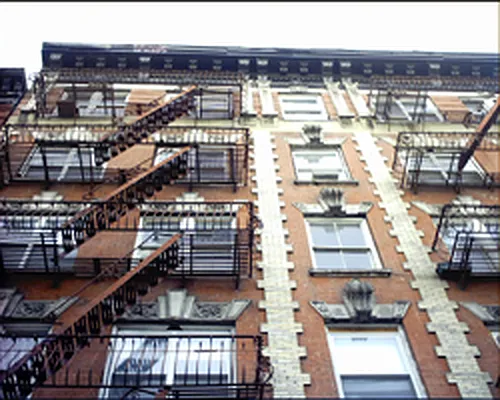 Rented by City Connections Realty | media 15