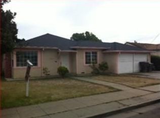 1026 Parkway Rd, Salinas, CA 93905
