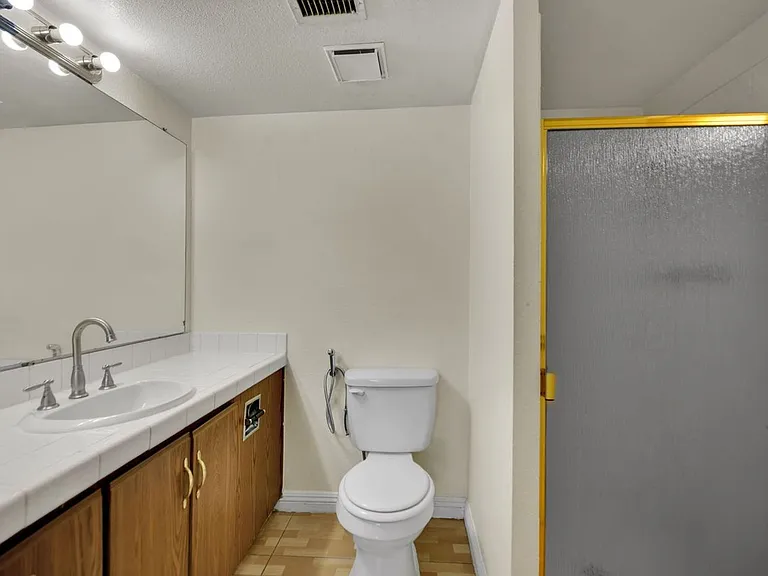 3823 S Maryland Pkwy #B9 — Photo 2