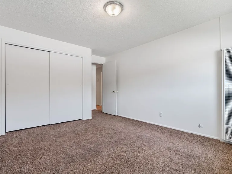718 S Orchard Dr — Photo 18