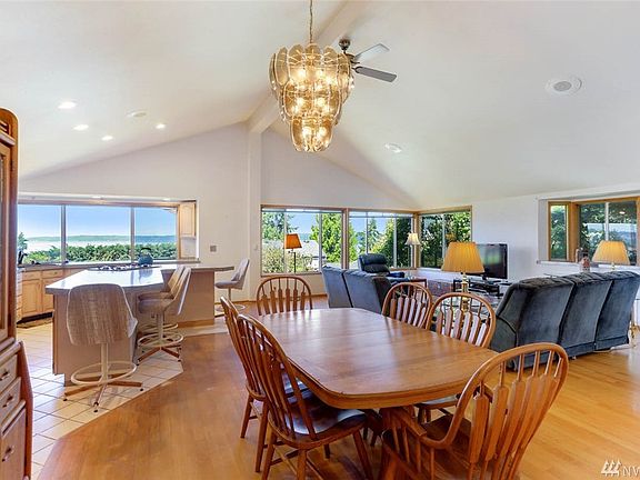 4th image of 26415 Marine View Dr S