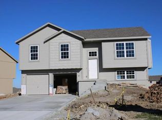 4824 Shearer Ct, Kansas City, KS 66106