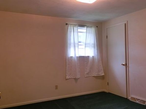 1230 Ben Avon St