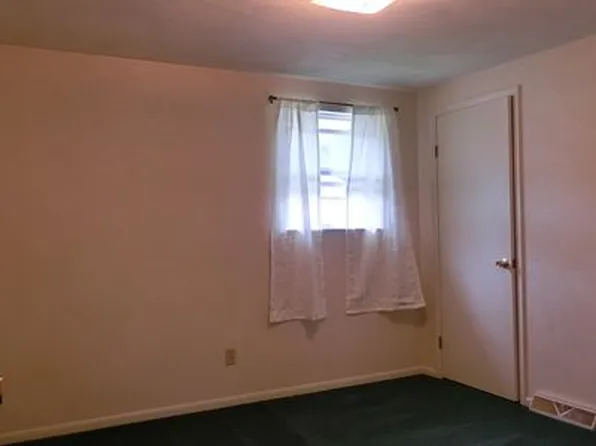 1230 Ben Avon St, Indiana, PA 15701