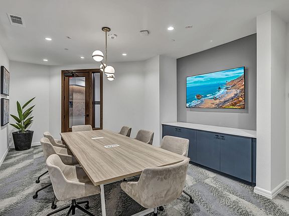 5th image of 2600 Lakefront Trl #2073