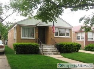 2951 N Kildare Ave, Chicago, IL 60641