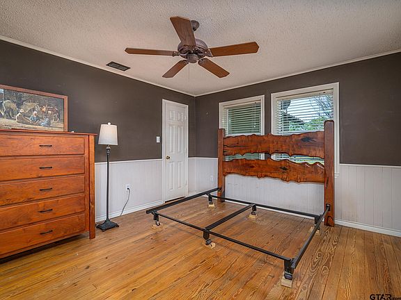4th image of 3572 County Road 4101