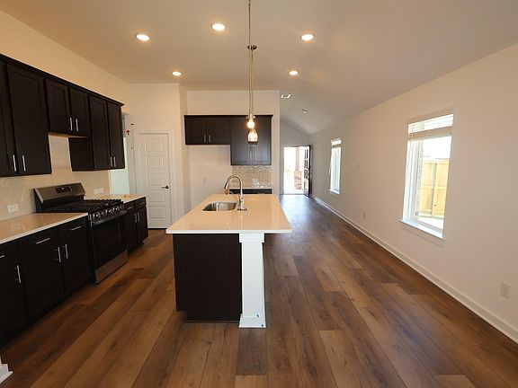 2nd image of 8126 Kay Harbor Dr