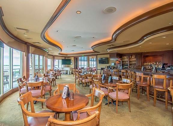 5th image of 950 Royal Marco Way