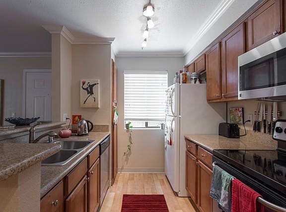 3rd image of 41 Grandview St APT 502