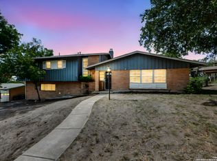 3806 Ridgeline Dr, San Antonio, TX 78228