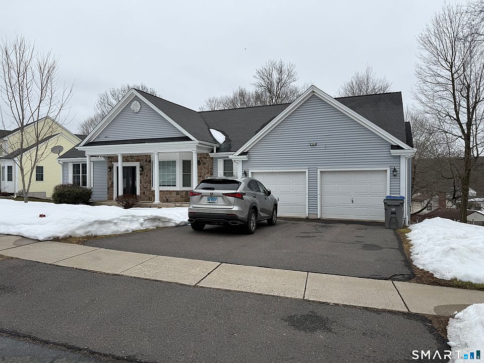 1st image of 104 Valley View Rd