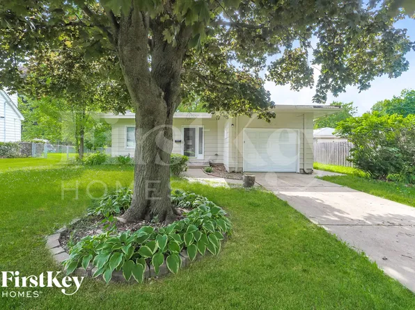 544 N Aldine Ave, Elgin, IL 60123