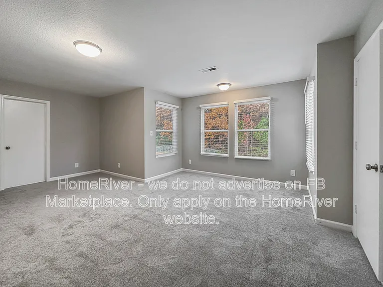 117 Bermuda Lakes Dr — Photo 8