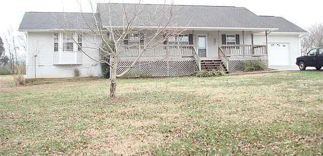 1st image of 115 McClary Dr