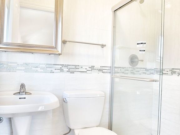 4th image of 150-21 28th Ave #2