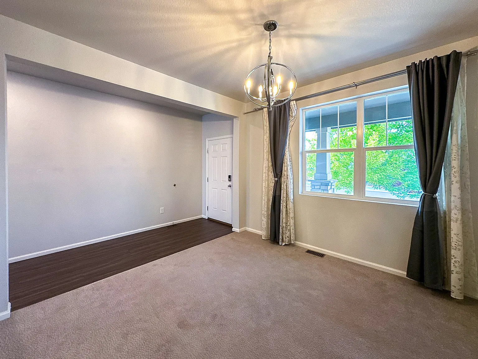 4 bed, 2896 sqft, $3,795 — Photo 4