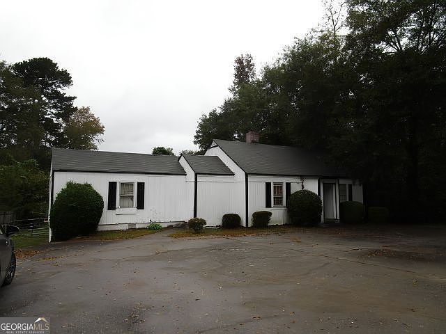 1st image of 453 W Crogan St