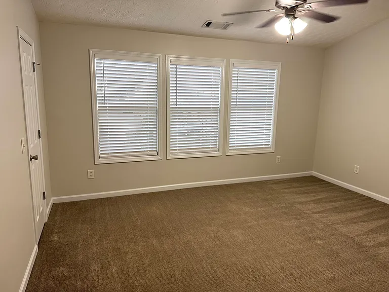68 Riley Place Dr — Photo 9