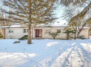 1396 Westerrace Dr, Flint, MI 48532