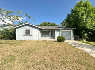 704 N 19th St, Copperas Cove, TX 76522