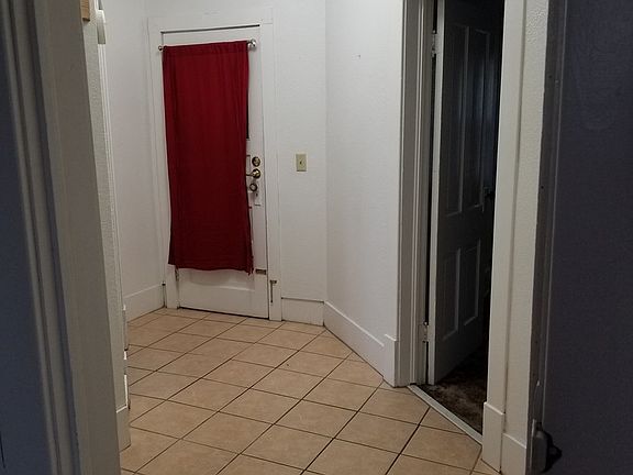 5th image of 1509 Norwood St #2