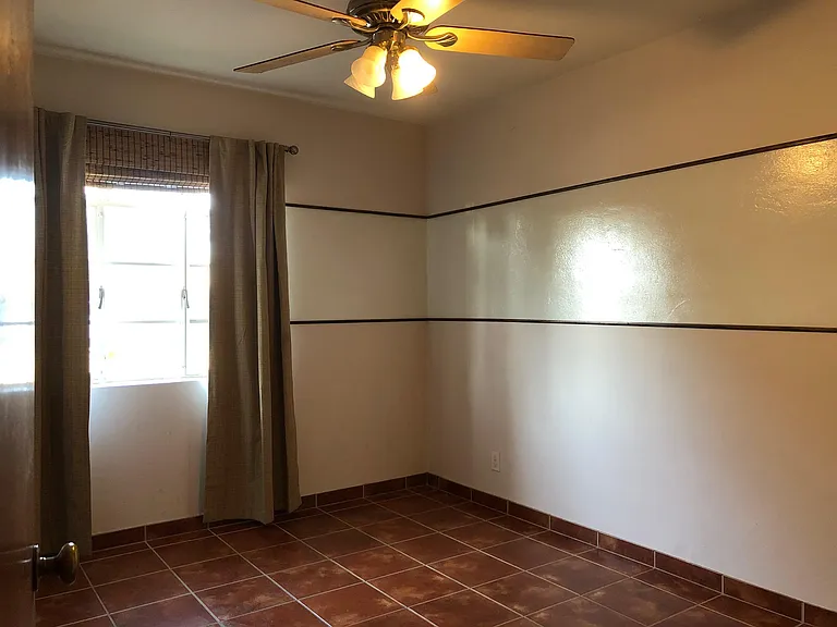 2201 W Catalina Dr — Photo 21