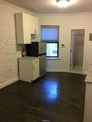 Rented by Town Residential | media 6