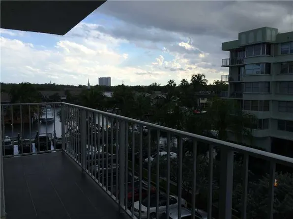 16565 NE 26th Ave, North Miami Beach, FL