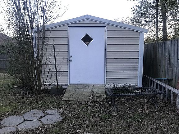 5th image of 14113 Shady Ln