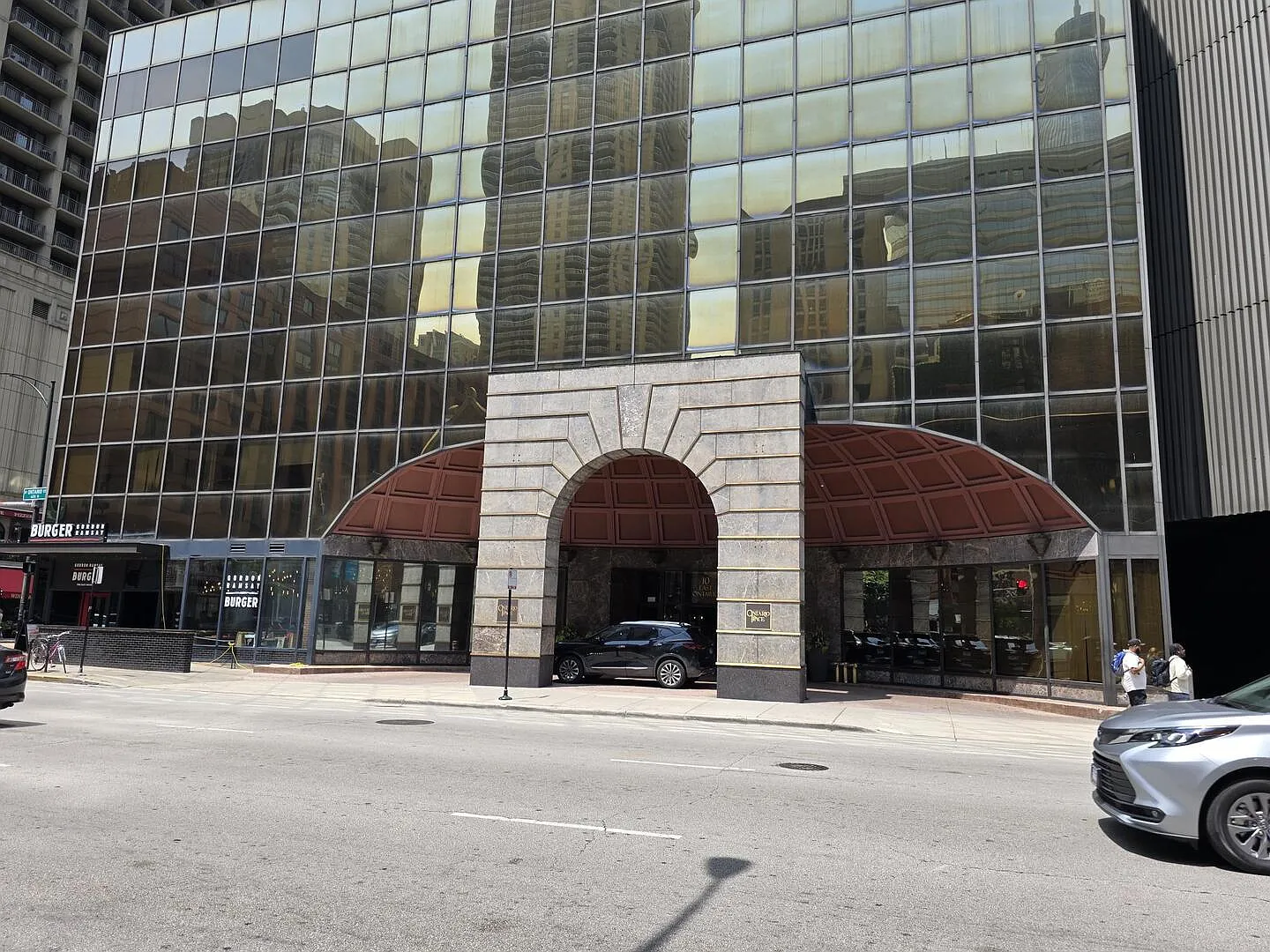 1 bed, 1000 sqft, $2,800 — Photo 2