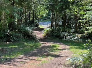 2304 Duckabush Rd, Brinnon, WA 98320
